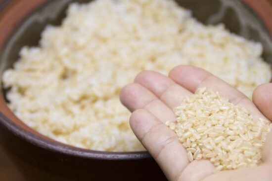 古古米を美味しく炊く方法|マヨネーズで驚きの食感を取り戻すガイド | よかもん情報局
